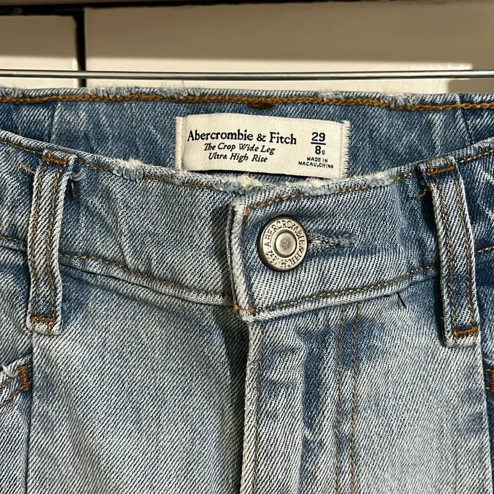 Abercrombie & Fitch Blue Ankle Cropped Jeans - Picture 11 of 12